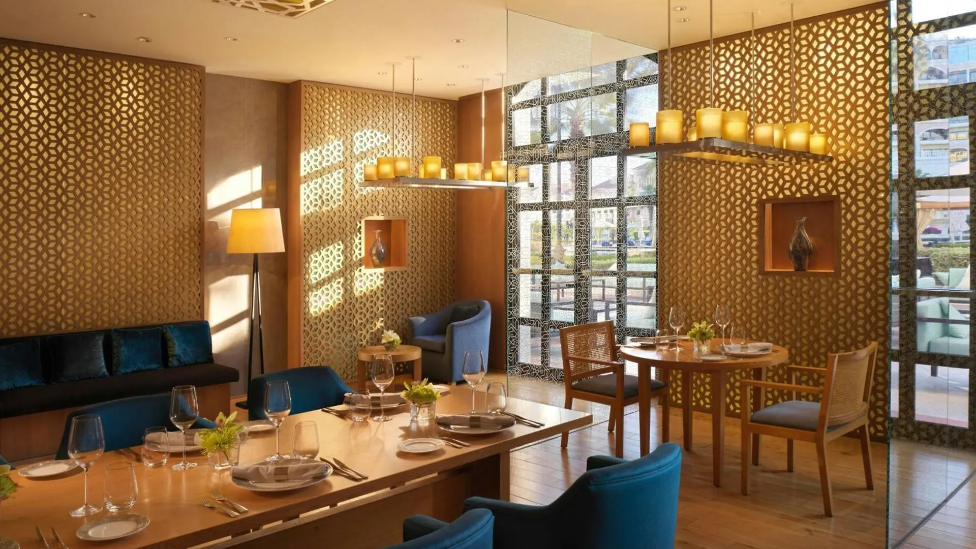 ***** Resort The Ritz-Carlton Abu Dhabi, Grand Canal United Arab Emirates